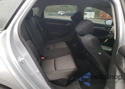 2022 Honda Accord Lx z USA, uszkodzony, nr VIN 1HGCV1F15NA064977